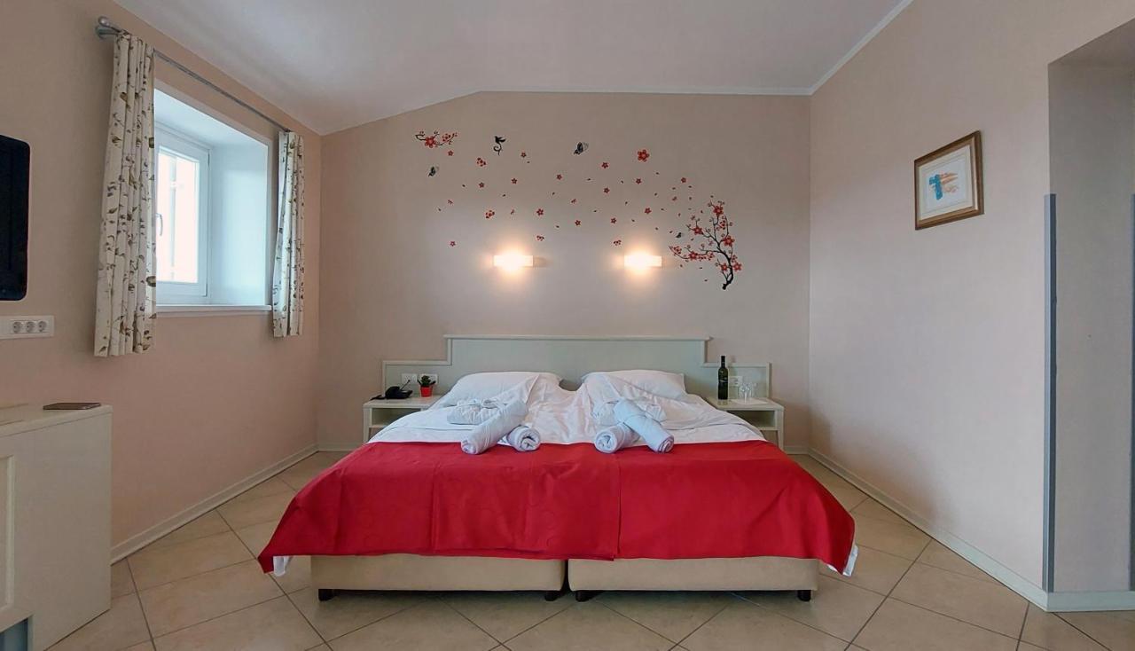 Hotel Kozana Доброво Экстерьер фото