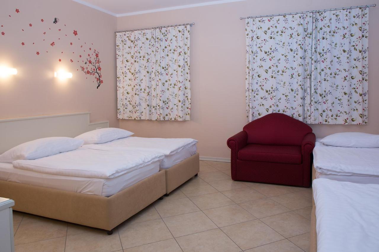 Hotel Kozana Доброво Экстерьер фото