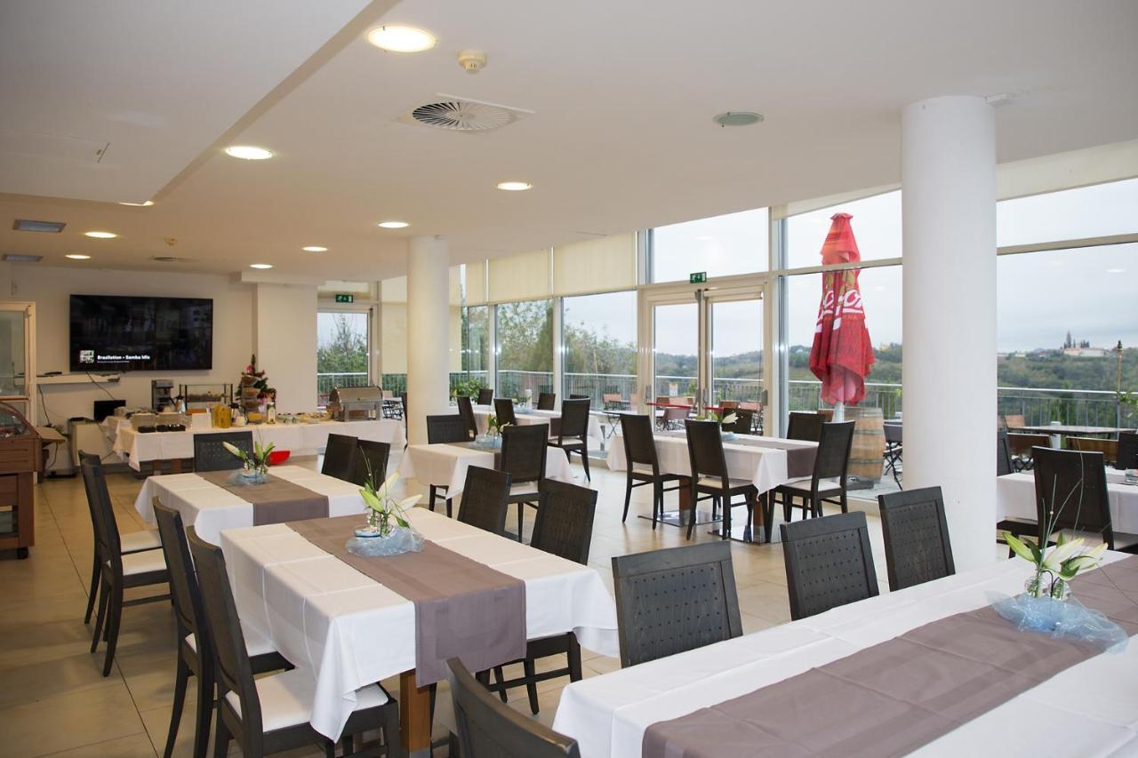 Hotel Kozana Доброво Экстерьер фото