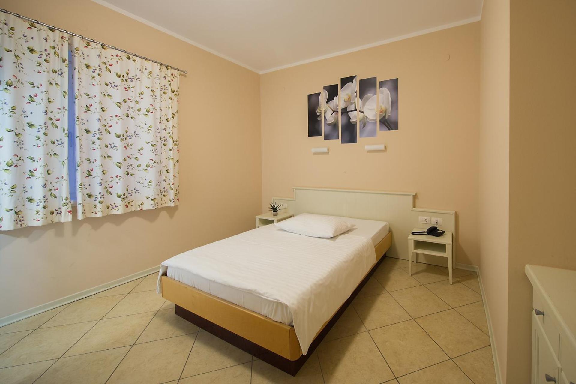 Hotel Kozana Доброво Экстерьер фото