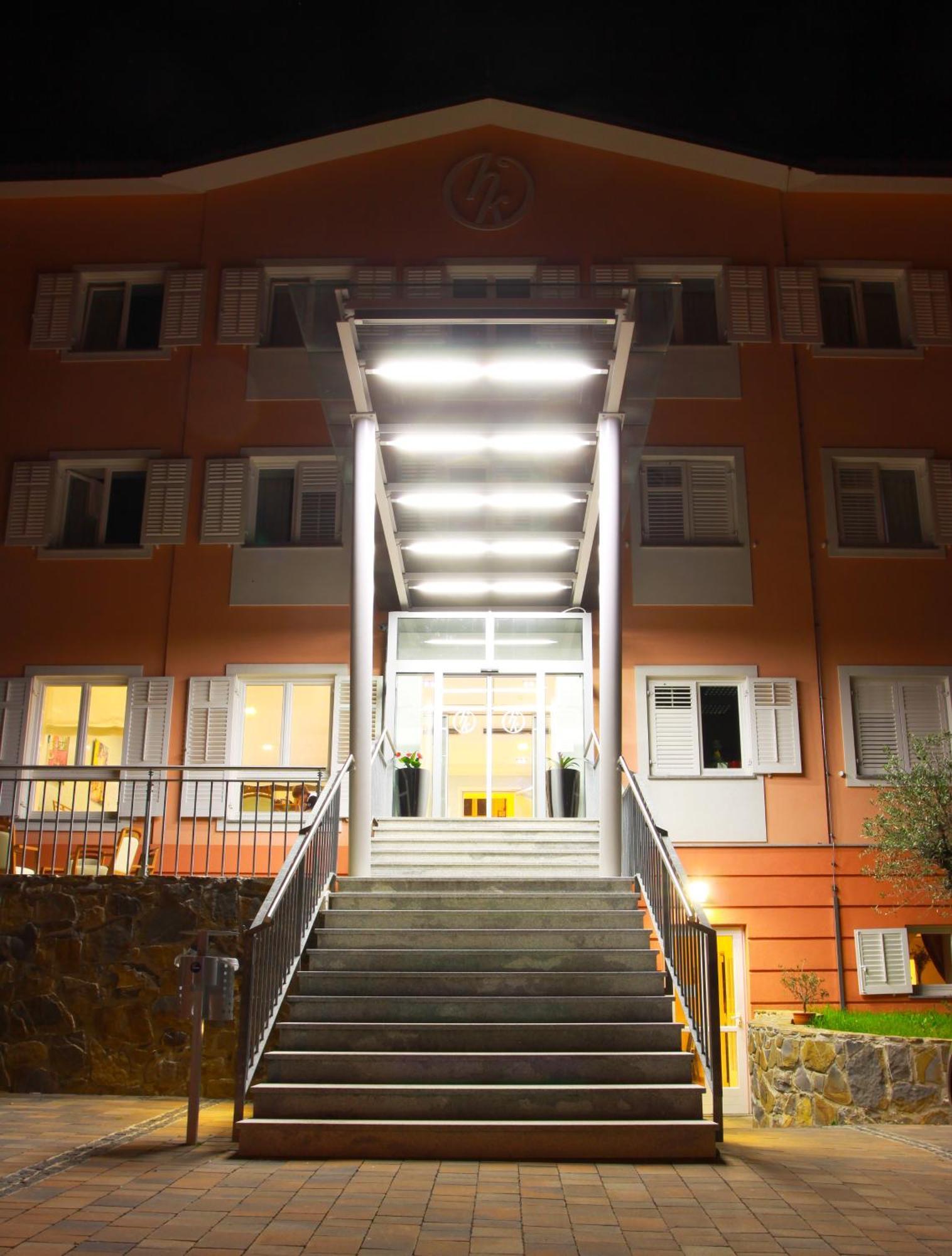 Hotel Kozana Доброво Экстерьер фото